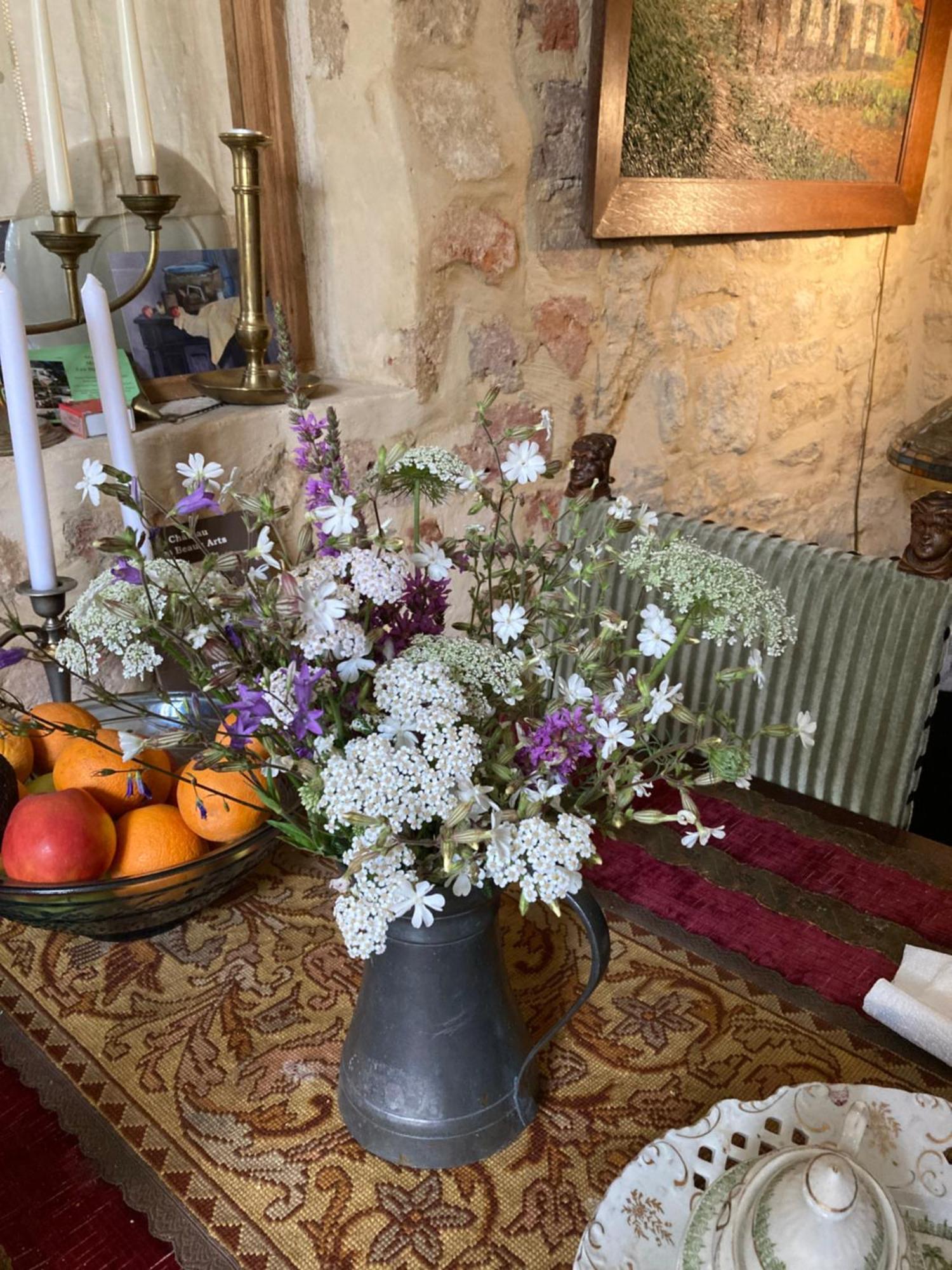 Maison Les Beaux Arts Mouzay  Extérieur photo
